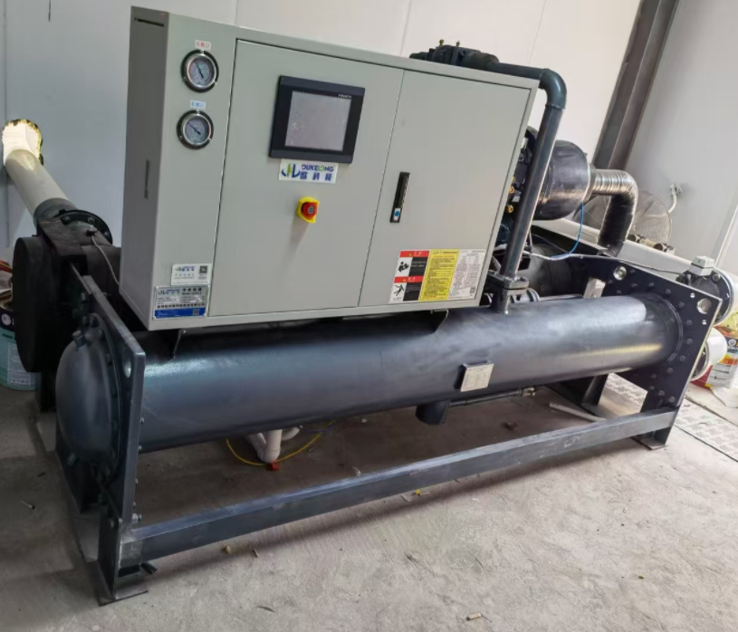 水冷螺桿式冷水機(jī)工業(yè)制造案例